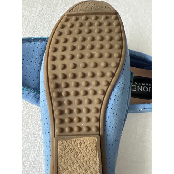 Women's Jones NY‎ blue suede loafers 7.5 NWOT driving buckle - Picture 3 of 7